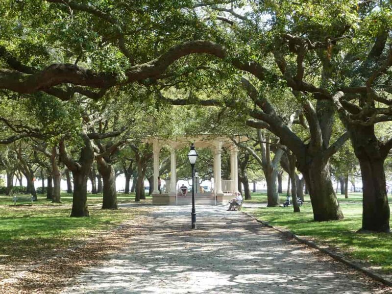 Things to do in Charleston: White Point Gardens at the Battery