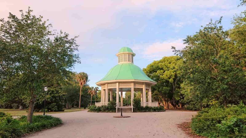 Things to do in Charleston: visit Hampton Park