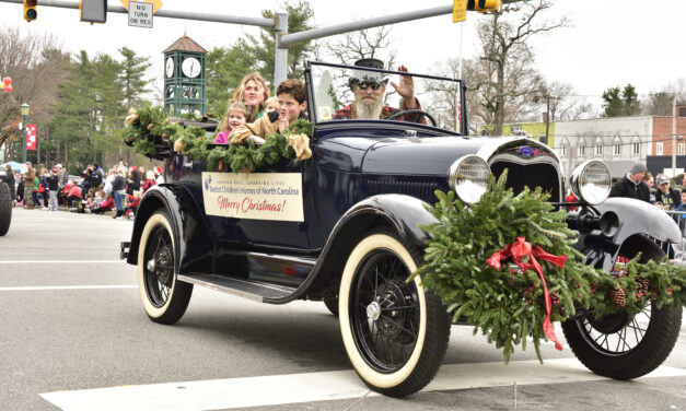 Step Into A Hallmark Christmas Movie In Thomasville, NC: A Chair City Holiday