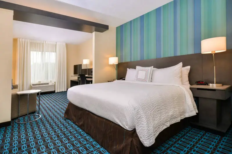 Cary NC hotels: Fairfield Inn and Suites Raleigh Cary