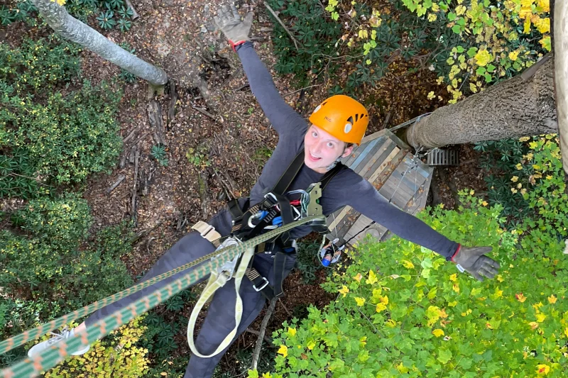 A 16-year old rappels at The Gorge and writes a review about it.