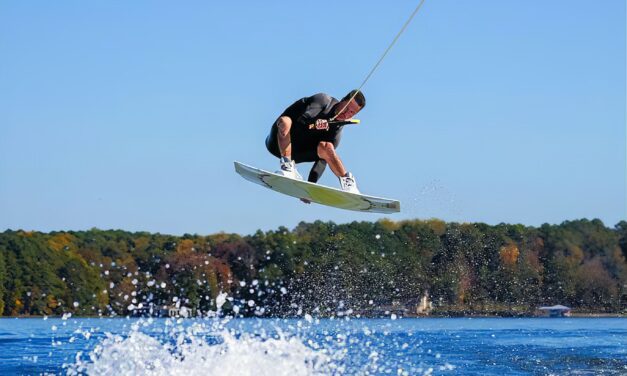 Adam Fields Wakeboard School: Shred with the Pros!