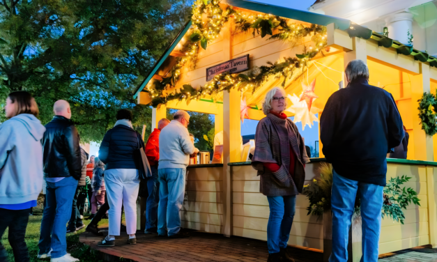 🔑  Shop Pendleton’s European-Style Christkindlmarkt