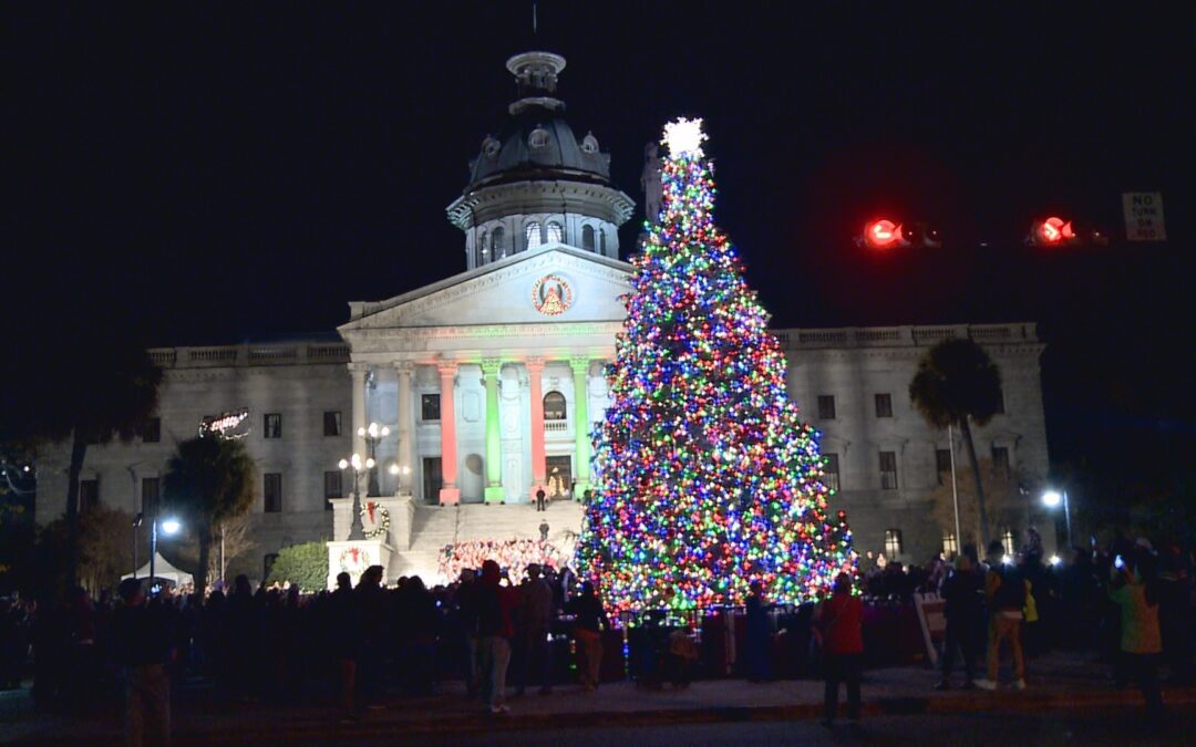 Twinkling Streets and Snowy Peaks: Carolina Christmas Towns